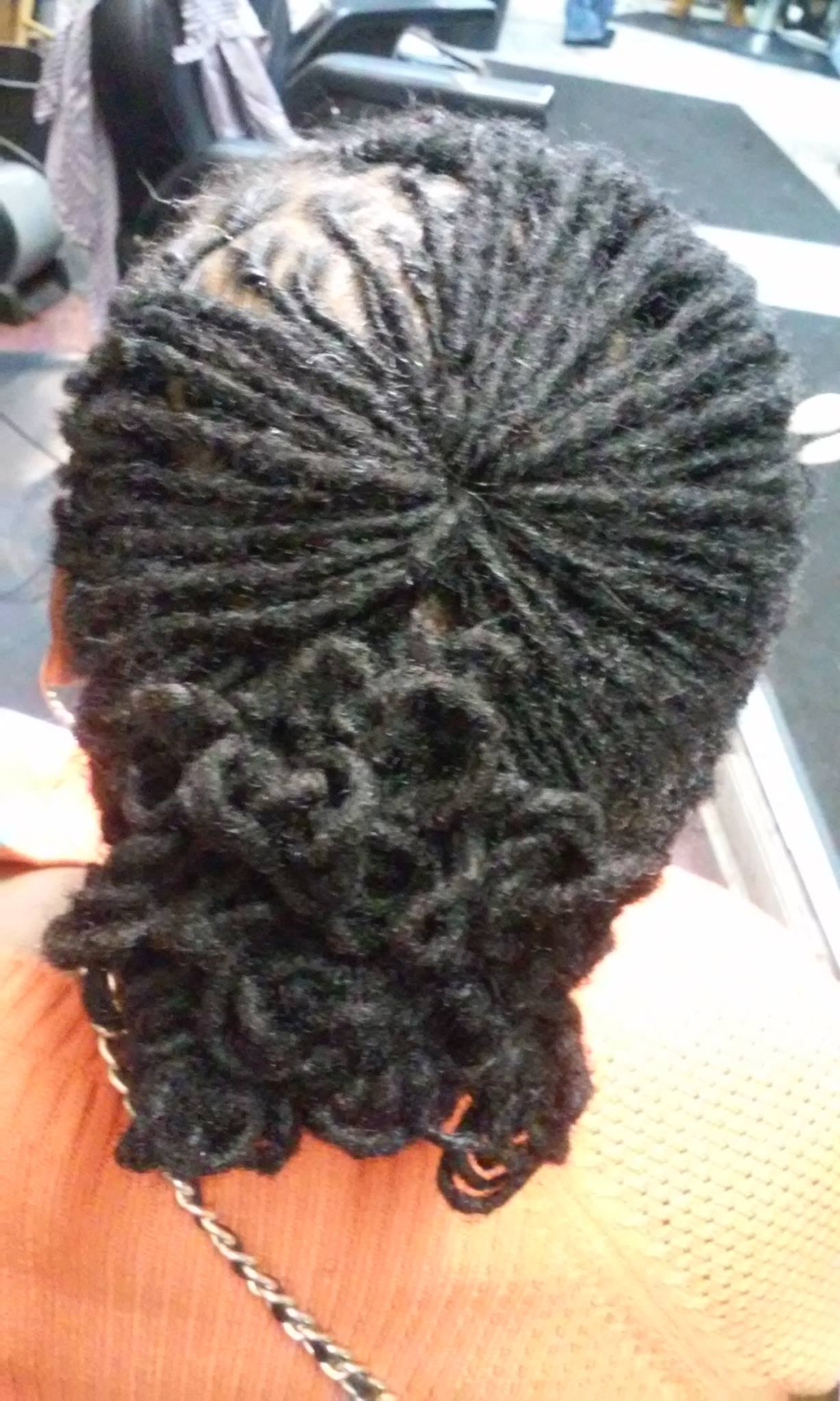 Pinwheel Loc Style